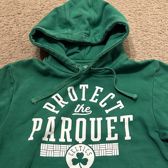 Fanatics Boston Celtics Mens “Protect the Parquet” Green Pullover Hoodie Size S - Picture 2 of 6